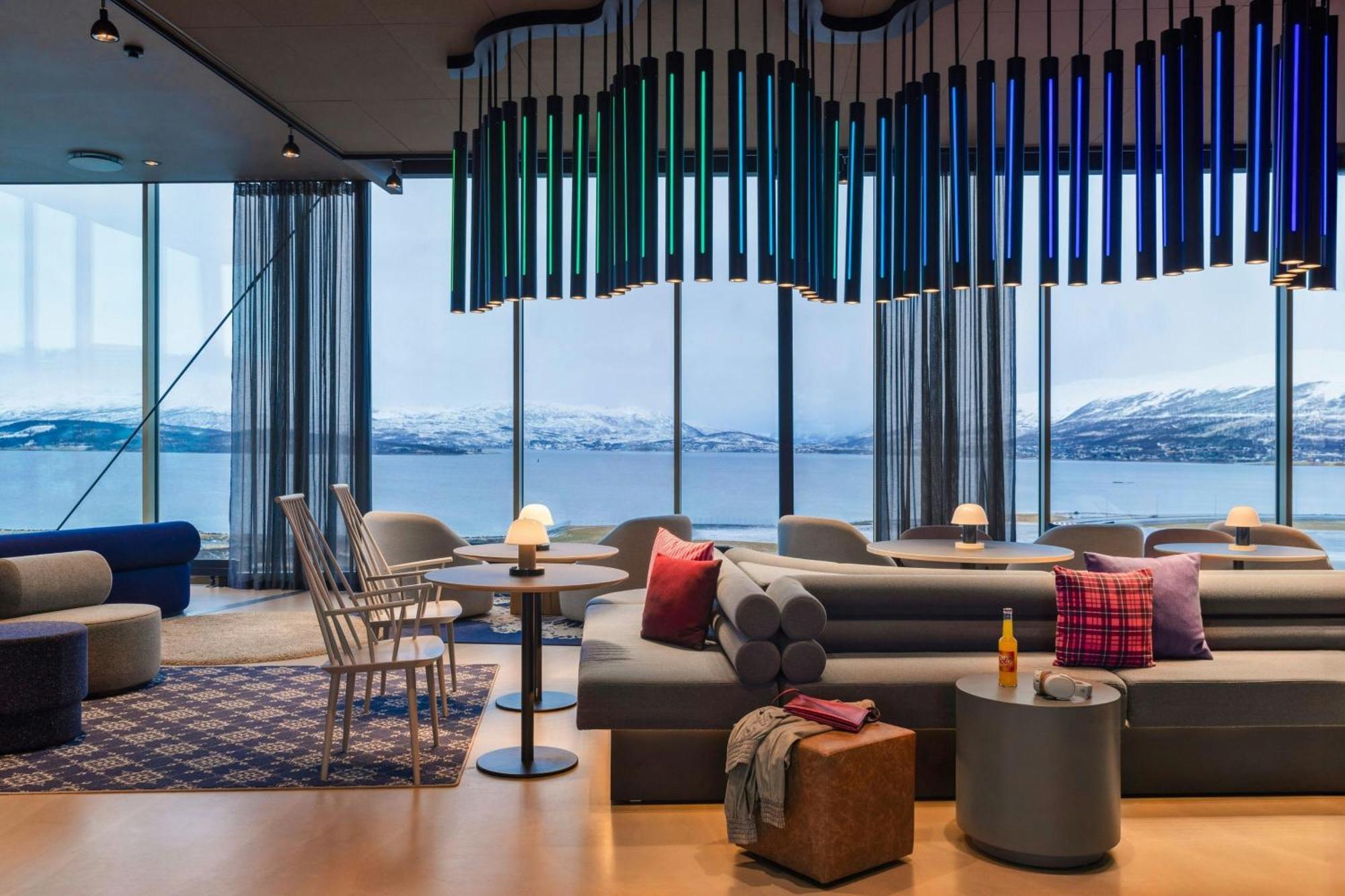 Hotel Moxy Tromsø Zewnętrze zdjęcie