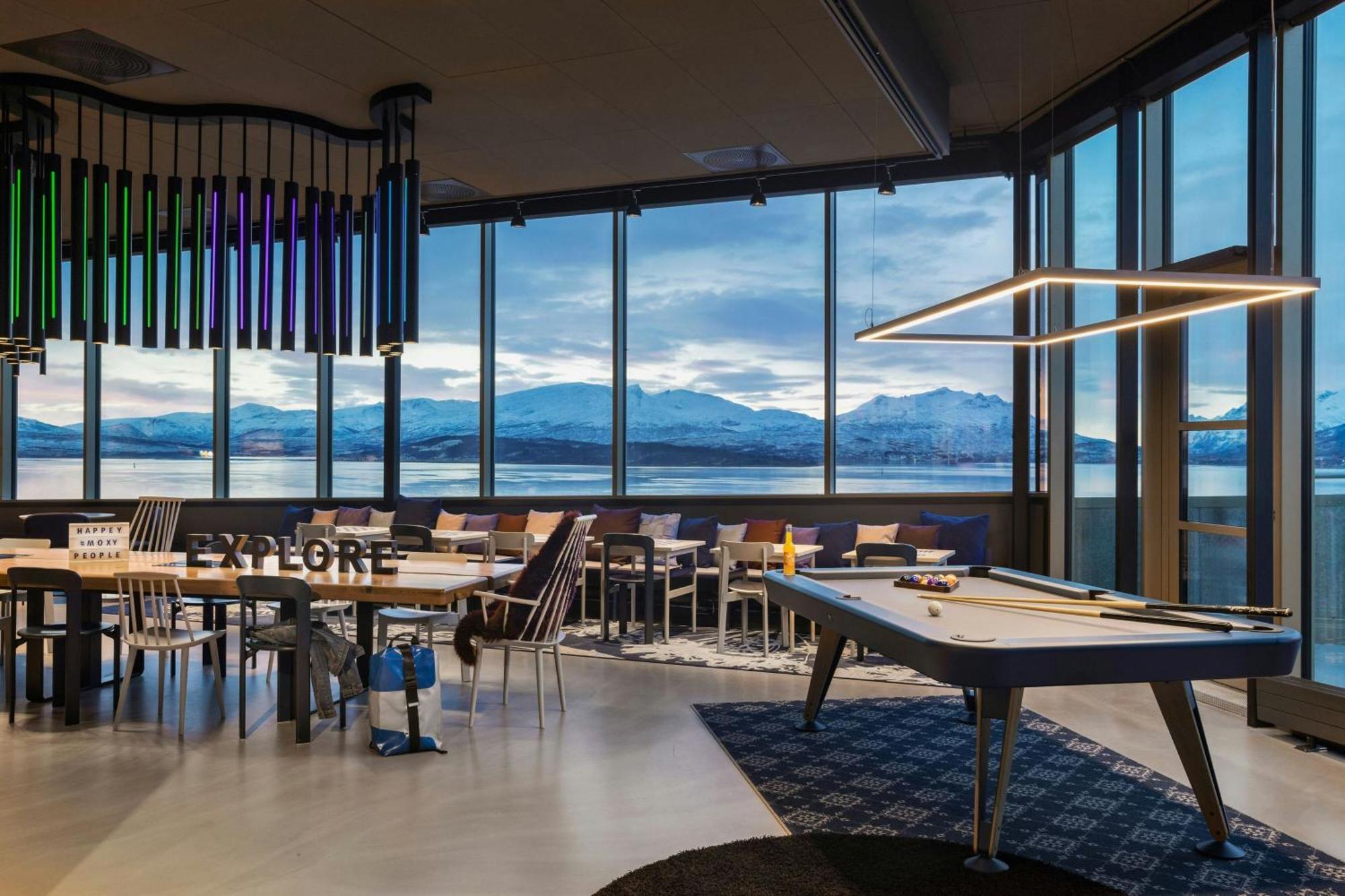 Hotel Moxy Tromsø Zewnętrze zdjęcie